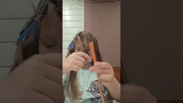 трубочки причёска плюсик