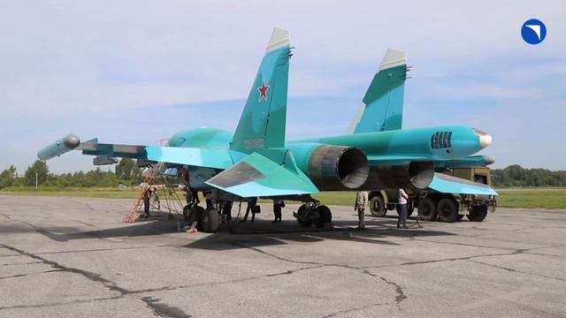 Подарки ко Дню ВВС от «ОАК». Очередная партия новых истребителей-бомбардировщиков Су-34 передана ВКС