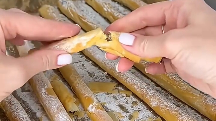 Хрустящие ТРУБОЧКИ к чаю за 10 минут и всего из 2 ингредиентов...🍫☕😋