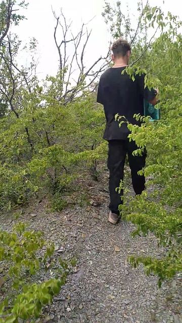 В Большом Утрише много дорогих машин и крутых яхт сконцентрированнотв одном месте.