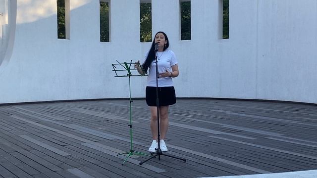 Оля Донна - нежный октябрь ( стих читает автор )