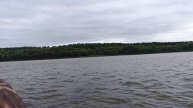 На реке