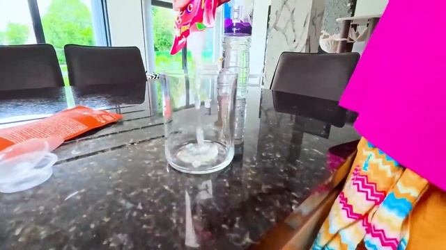 Первый день школы Катя vs Макс