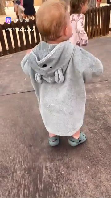 VID_20250813_062317_198.mp4