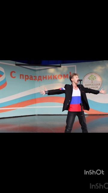 Привет, Родные! Прошёл ровно год, 13.08.2024,  как я начал профессионально заниматься вокалом.