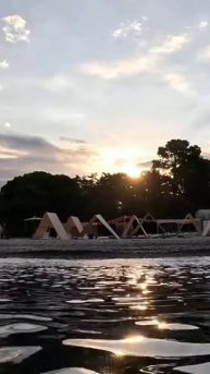 Пляж на рассвете