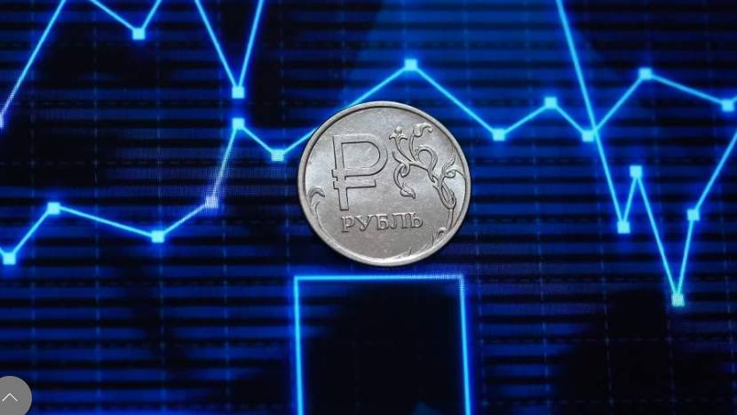 Финансист Ермилова назвала стратегии сбережения при ослаблении рубля