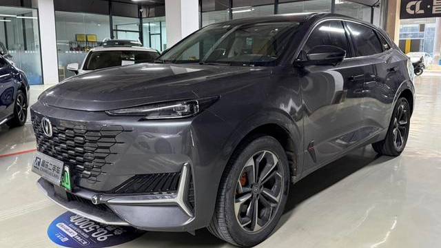 Changan UNI-K 2022 iDD 130km 1.5T Advanced. Краткий китайский обзор.