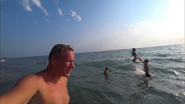 Гумиста. Абхазия. Купаемся возле станции Келасури. Лето на море.