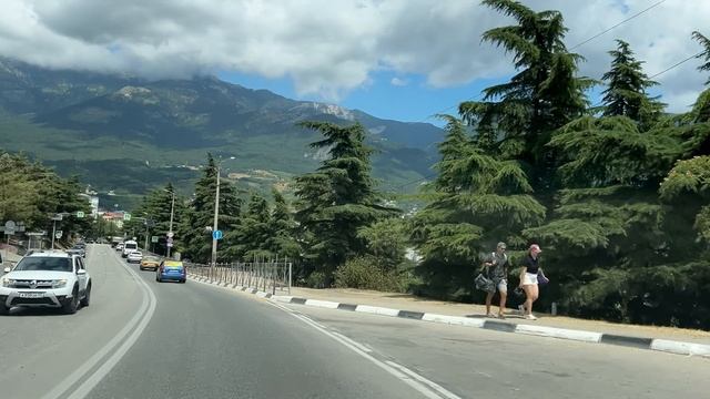 Ялта. От "Ялта/Бакалея" оптовой базы,по обводной ,поворот на Кривошты ул. 19.07.25.Крым.Crimea.Yalta