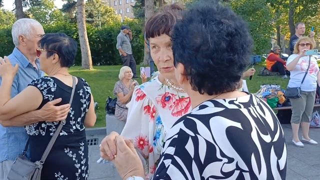 В БОКАЛАХ ТИХО ТОНУТ СВЕЧИ, А Я ТОНУ В ГЛАЗАХ ТВОИХ ❤️ТАНЦЫ ❤️ХАРЬКОВ 2025 - 1080