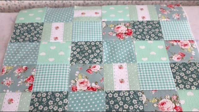 Подсмотрела, как Индианка нарезает старое постельное бельё на квадраты, и удивилась, как это просто