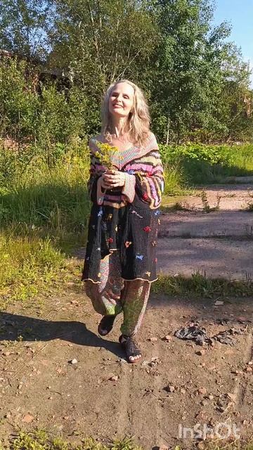 Летний джемпер-паутинка "Мехико".