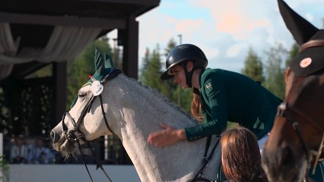 Дайте посидеть! Анна Брусилова и Chini Mini