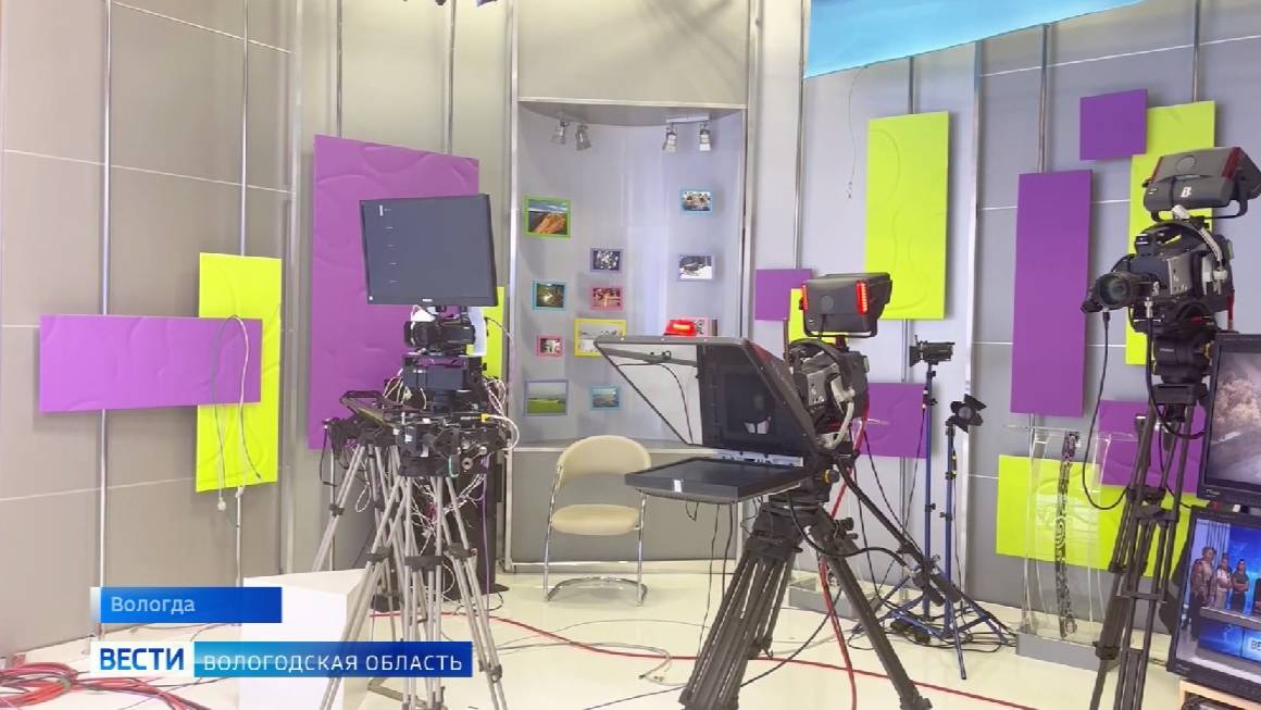Ученики «Школы ТВ» освоили азы работы телеведущего в студии ГТРК «Вологда»