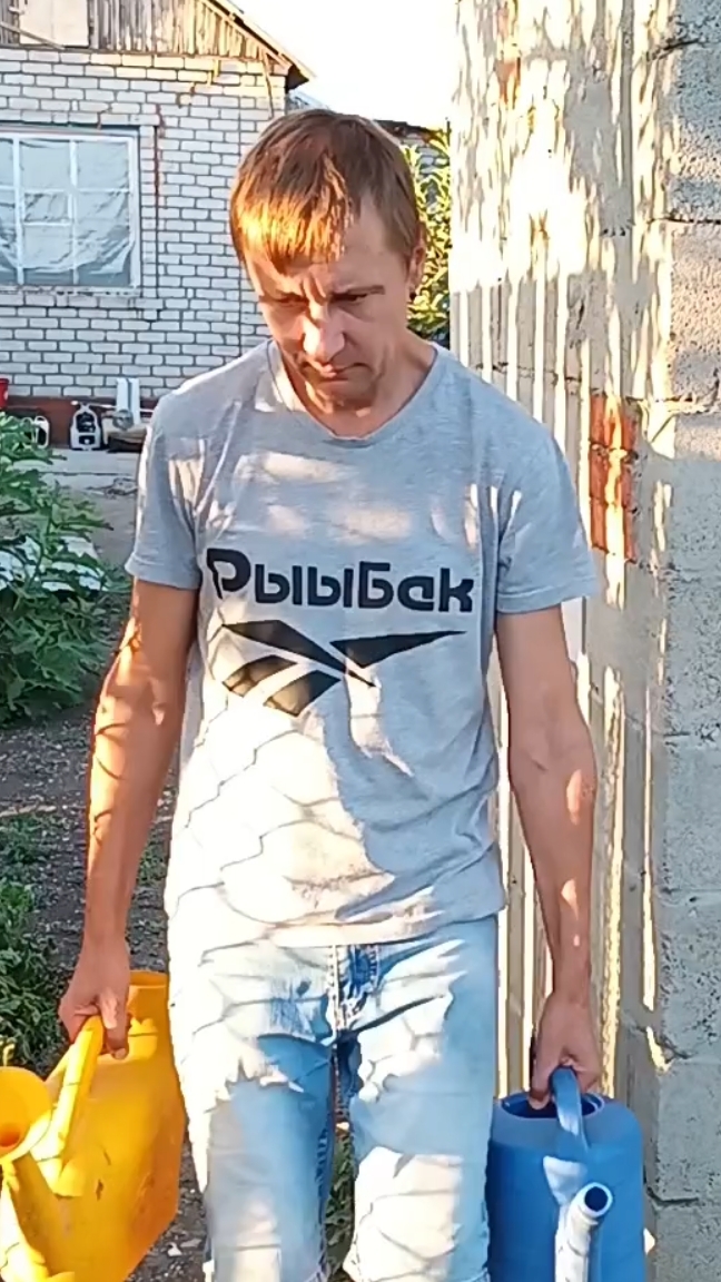 В ЧАСТНОМ ДОМЕ ВСЕГДА НАЙДЁТСЯ РАБОТА.