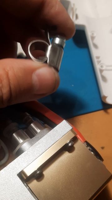 Неодимовый лазер для удаления татуировок ADSS RY580. Манипула.