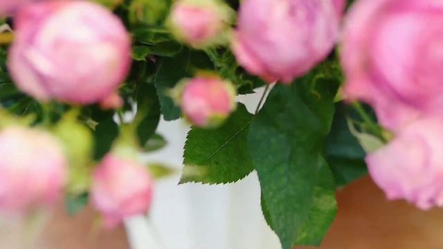 Пионовидные розы "Musty Bubbles", доставка цветов в Ростове-на-Дону