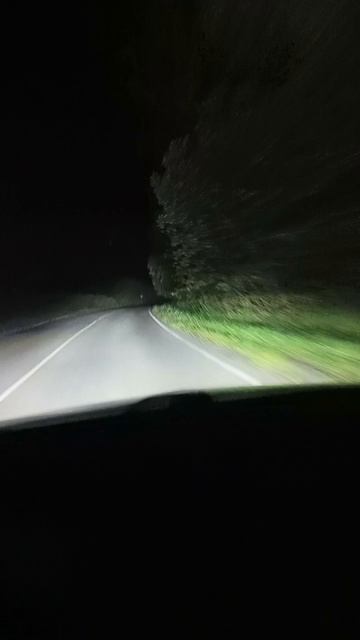 поставил линзы Н4,на Ravon R4