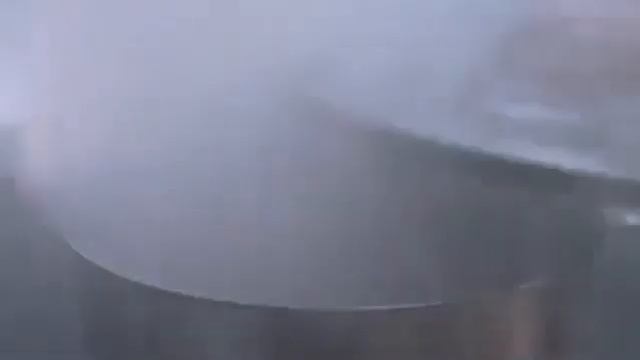 Не в те двери...