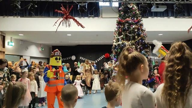 Из Германии в Россию. сделали себе подарок на НГ. Были на Ёлке. Что с медикаментами в стране ?