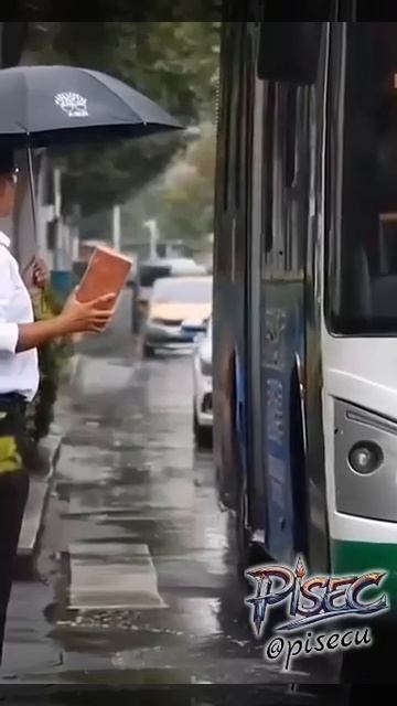 Корейский блогер замутил прикольный социальный эксперимент.