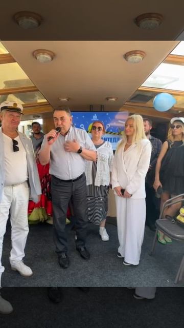 Я построил два дома.