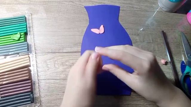 подарок маме или бабушке, ваза из картона