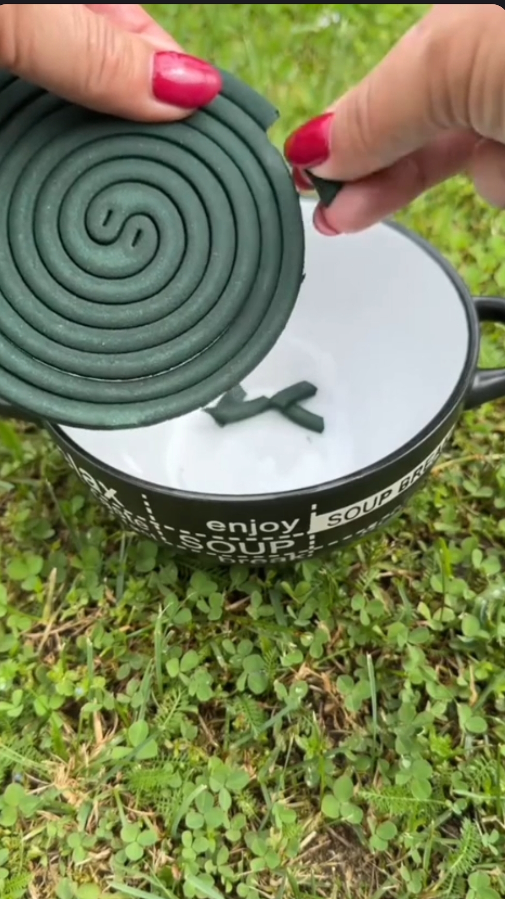 нарезка видео полезных средств от комаров 💯