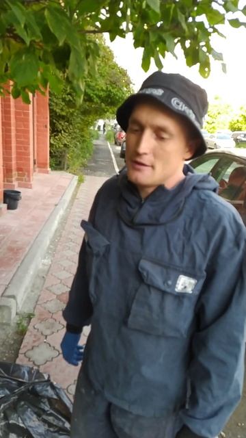 Чищу мусорки. Без гордости #shorts