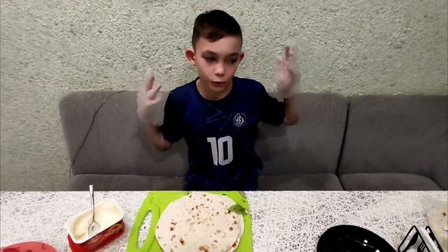 готовим шаурму🥰🥰🥰