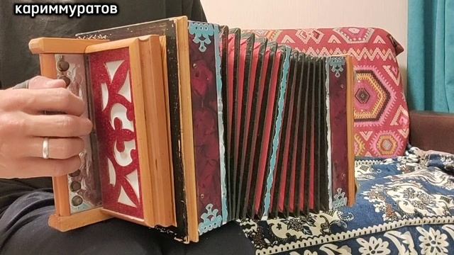 музыка из танца Жених ГААНТ имени Файзи Гаспарова на тальян гармун
