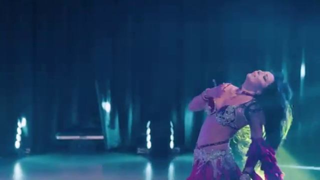 БОЛЬШЕ ОГНЯ! - ВОСТОЧНЫЙ ТАНЕЦ ПОД ЗАВОДНУЮ ПЕСНЮ! 💥💥💥