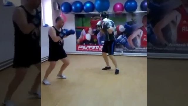 Тренировка по боксу