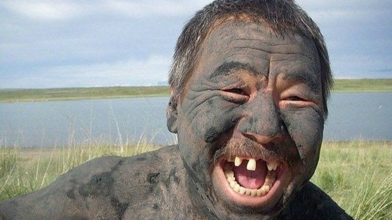 ФАРМАЦЕВТ В ТАНКАХ