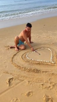 Всюду знаки! 🧐