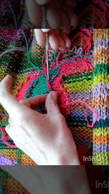 Вышиваю вязаный кардиган