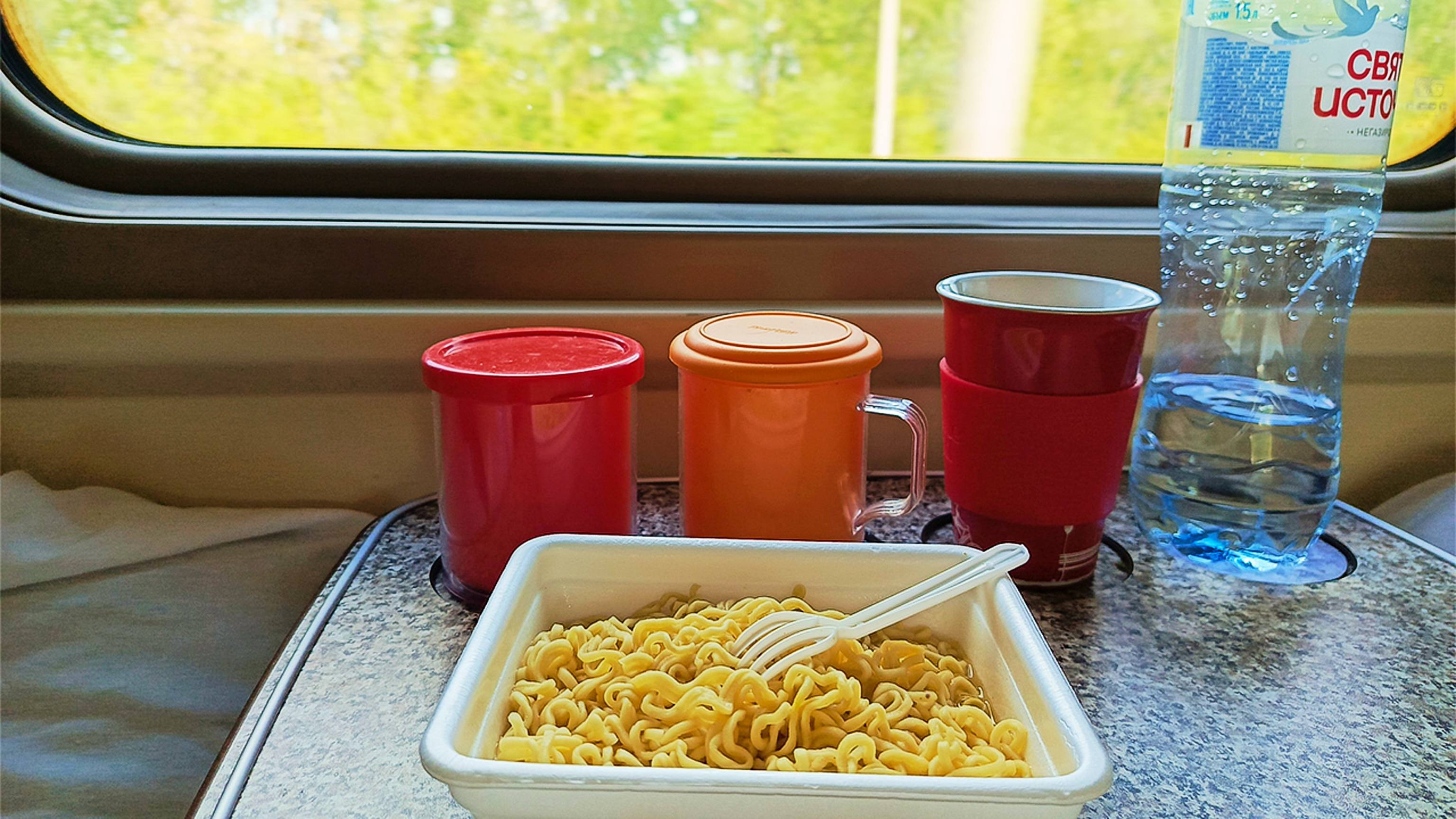 ПЛАЦКАРТНАЯ ЖИЗНЬ В ПОЕЗДЕ/2025