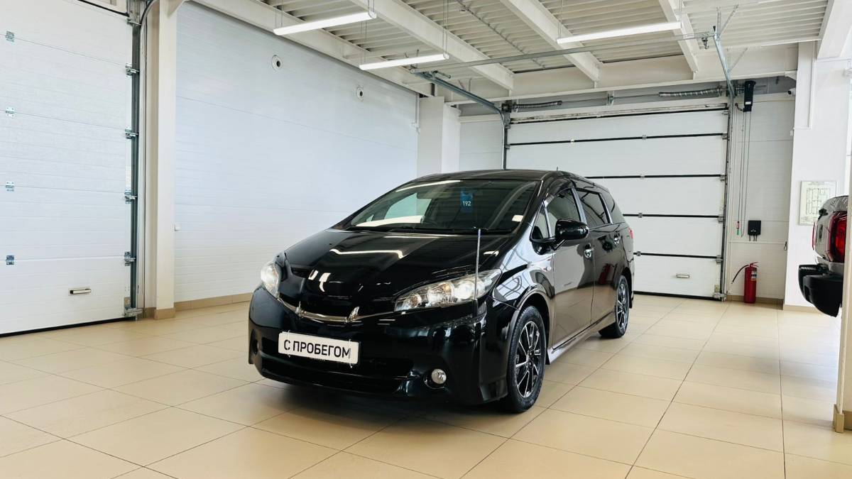 Toyota Wish, 2011 год