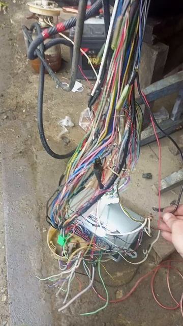 первый запуск двигателя 1 uzt fe no vvt на коленке