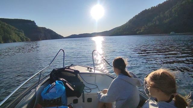 Прогулки на катере