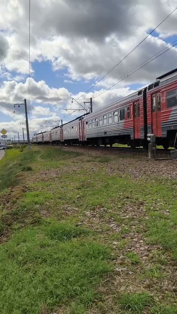 ЭТ2М 110 станция Девяткино.