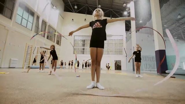 Реклама школы гимнастики "Движение" (15 сек)