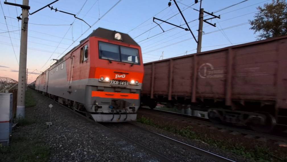 НА ЗАКАТЕ ПАССАЖИРСКИХ ПОЕЗДОВ ДАЛЬНЕГО СЛЕДОВАНИЯ НЕ ДОЖДАЛСЯ.