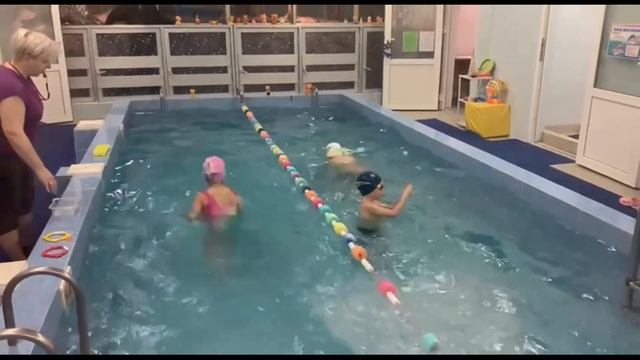 бассейн 18 12 2023