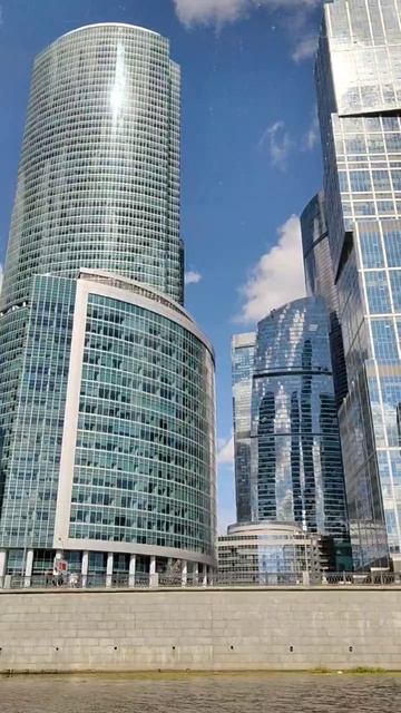 VID_20250816_191810_032.mp4