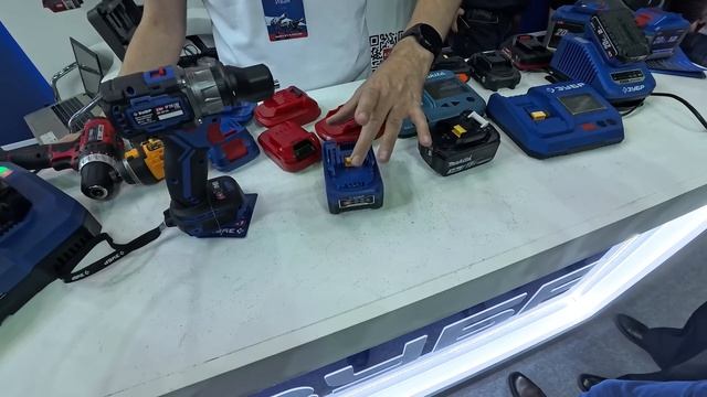 Зубр вступает в игру! Переход на платформу Makita LXT 18v. MITEX 2024