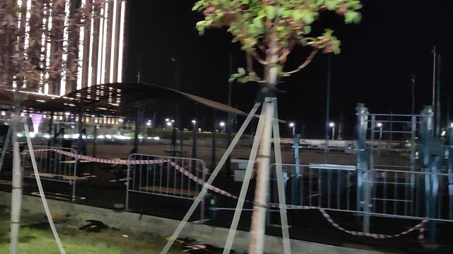 Современный парк в новомЖК.mp4