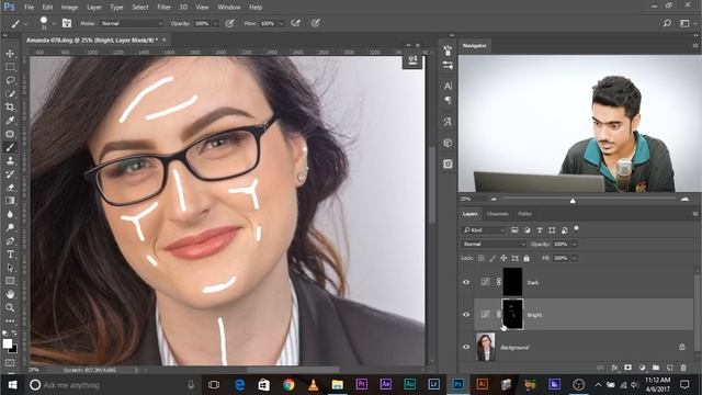 Draw Lines to Quickly Dodge and Burn in Photoshop