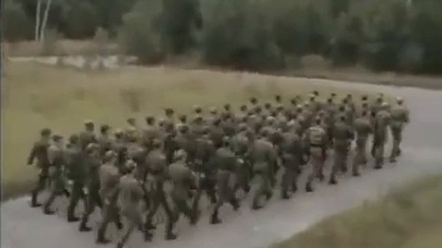 «Небо славян» группы Алиса в формате строевой армейской песни.